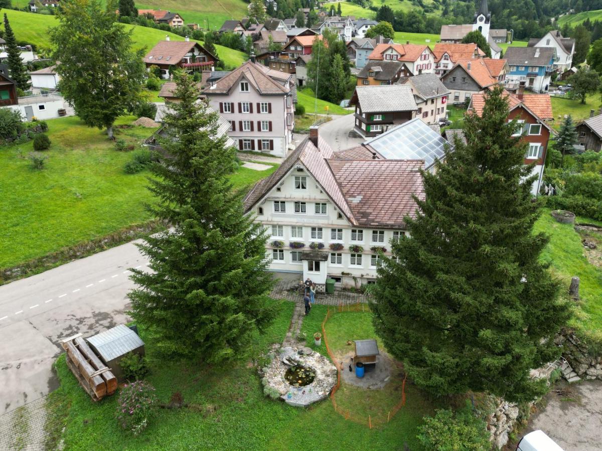 Nesslau Schlafen Im Sternen Ennetbuehl B&B 외부 사진